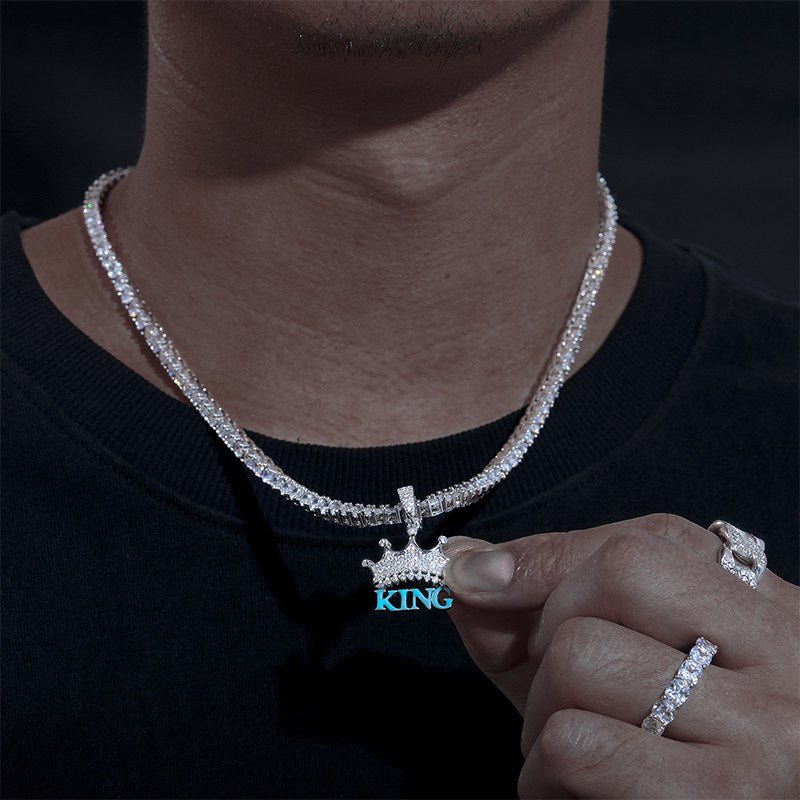 S925 Moissanite Crown Pendant With Glowing King