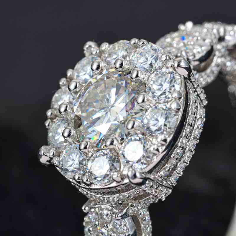 S925 Moissanite Halo Engagement Ring