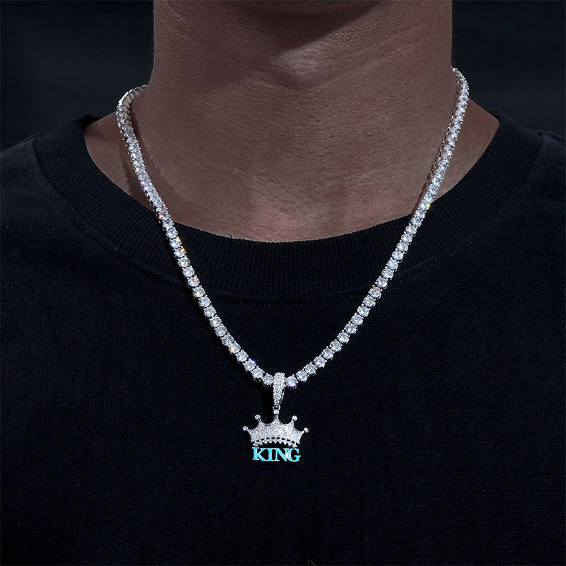 S925 Moissanite Crown Pendant With Glowing King