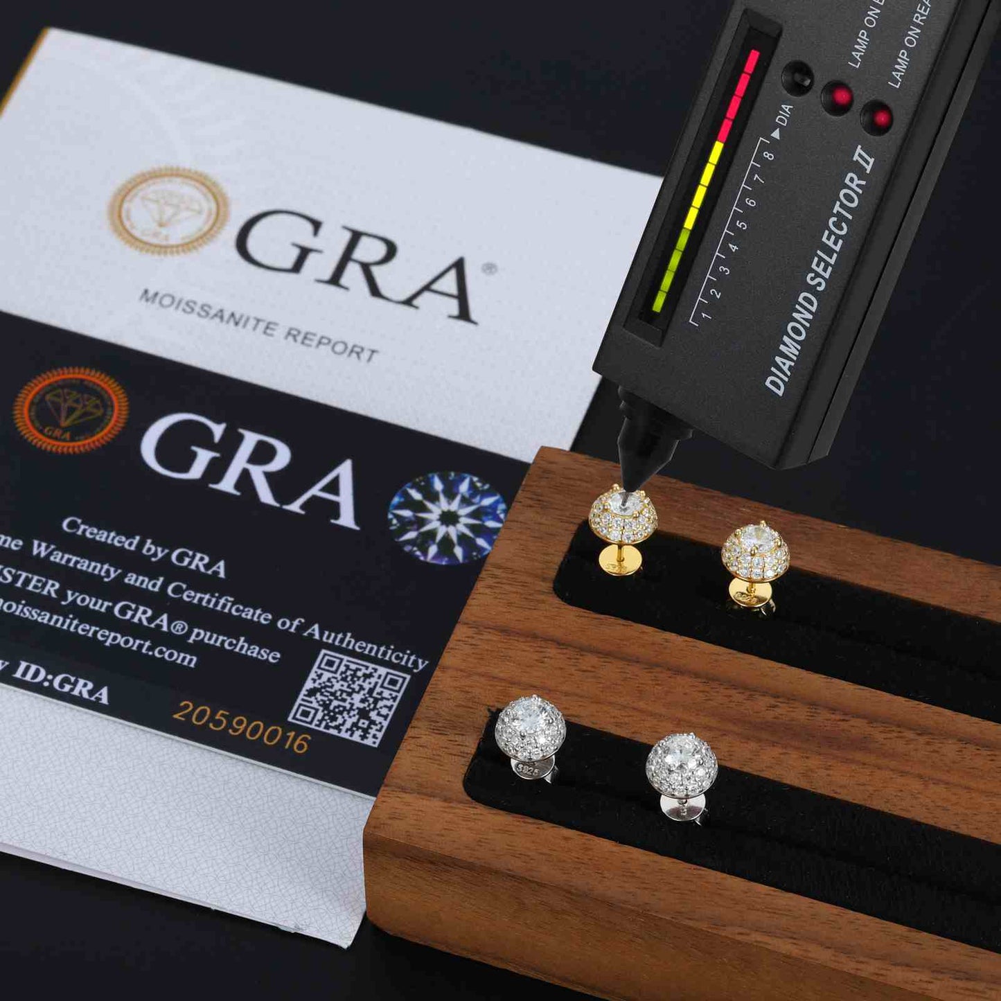 S925 Moissanite Hemisphere Halo Stud Earring