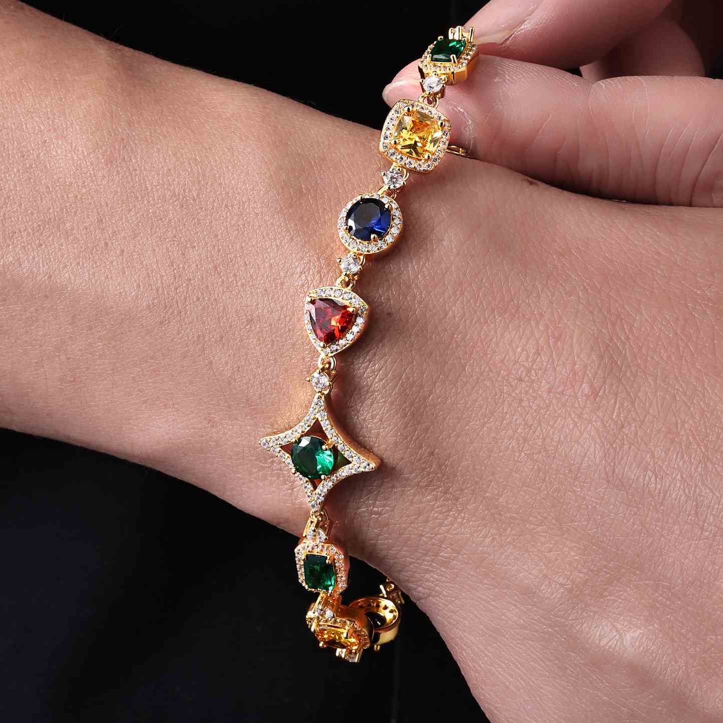20mm S925 Moissanite Four Leaf Clover Infinity Link Bracelet
