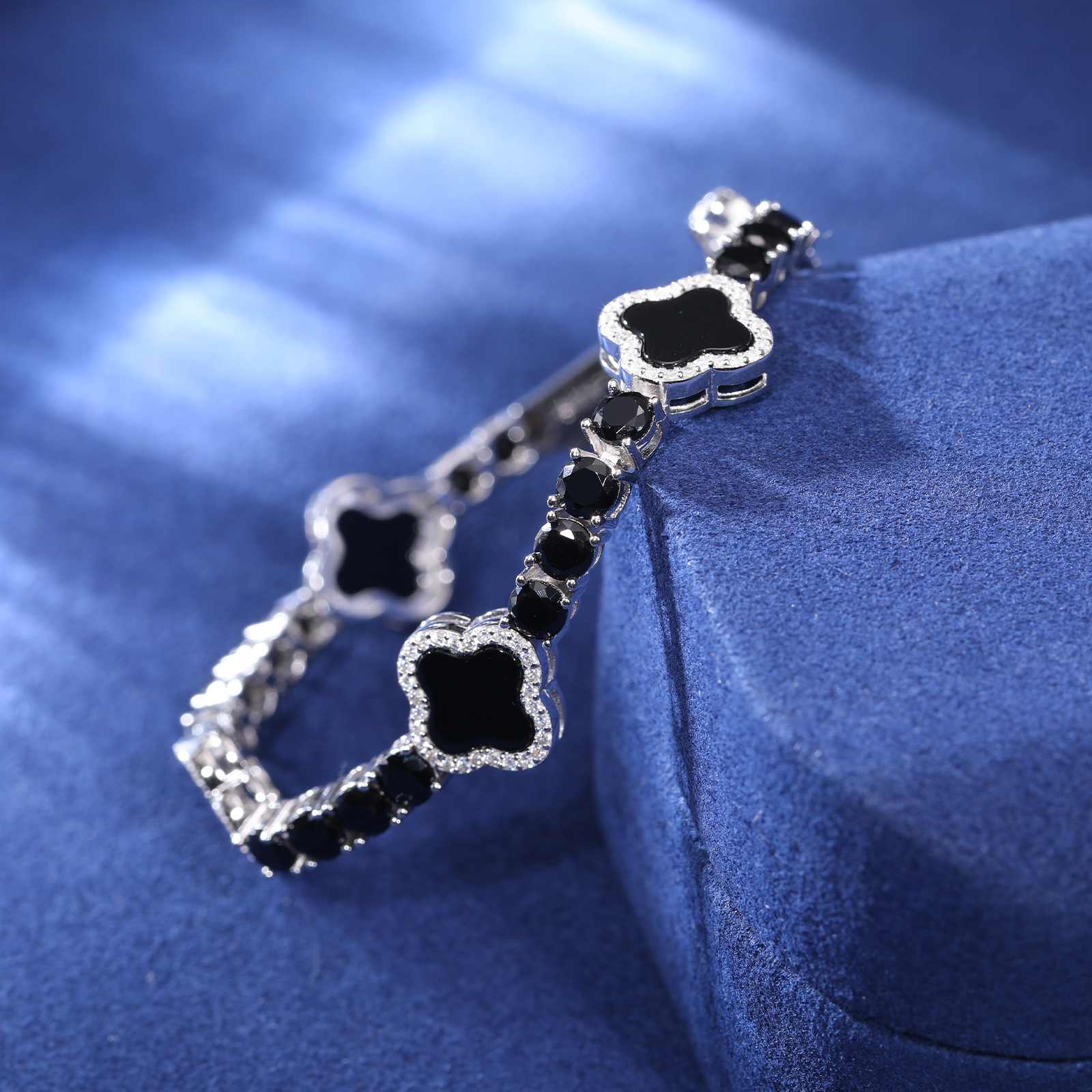 12mm S925 Moissanite Enamel Four Leaf Clover Tennis Bracelet