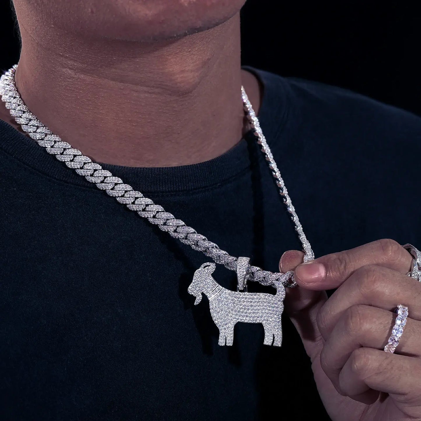S925 Moissanite Goat Pendant