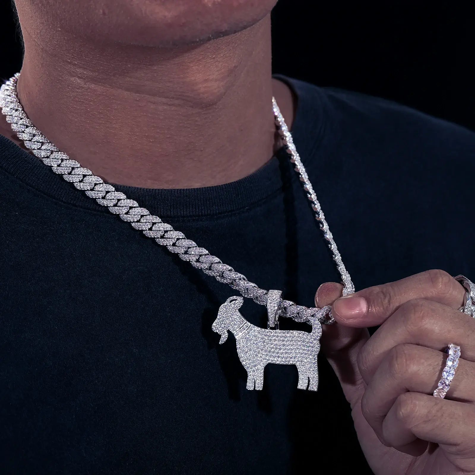 S925 Moissanite Goat Pendant