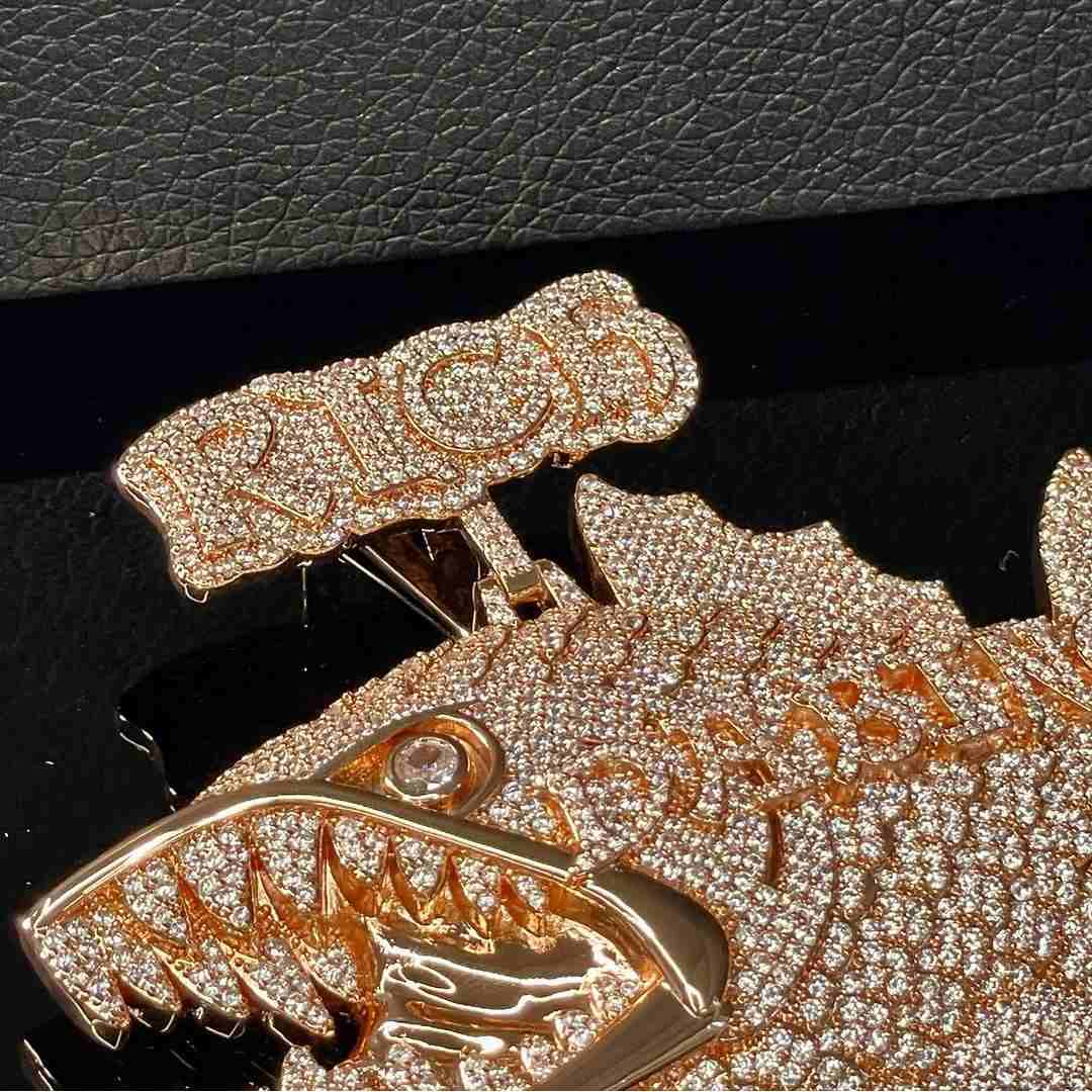 S925 Moissanite Rich Piranha Letter Pendant