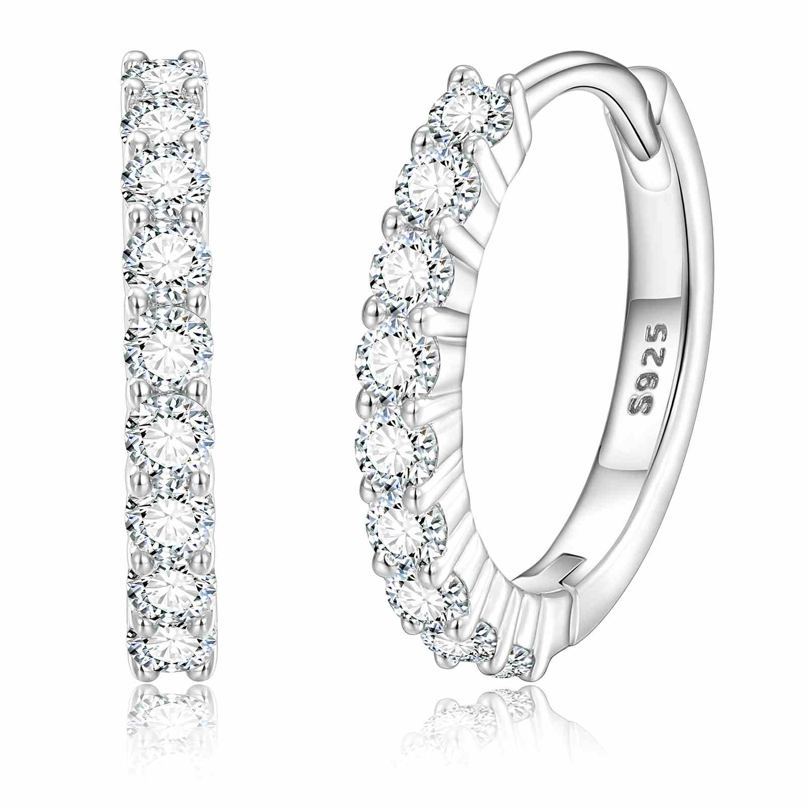 2mm-5mm 1 Row Moissanite Huggie Hoop Earrings
