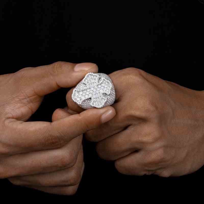 S925 Moissanite Hercules Money Bag Pendant