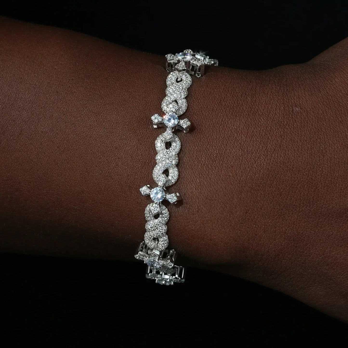 13mm S925 Moissanite Twining Infinity Cross Link Bracelet