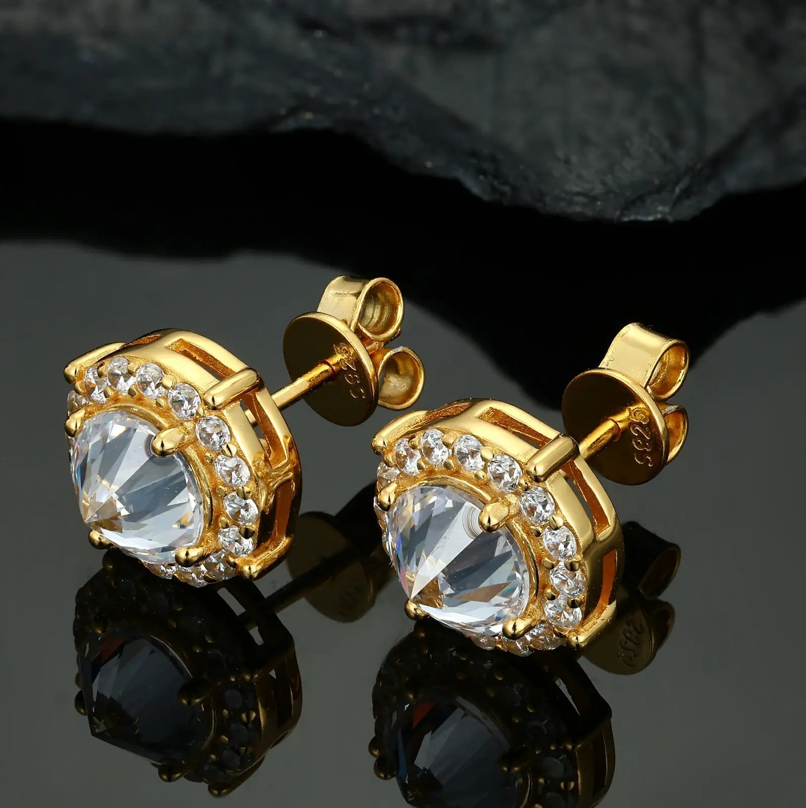 S925 Moissanite Rebellious Stinger Halo Stud Earrings