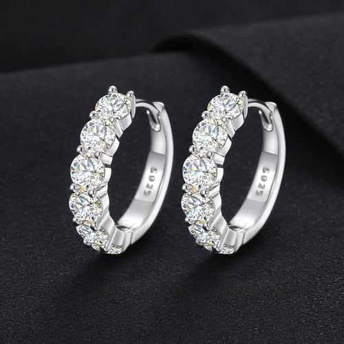 2mm-5mm 1 Row Moissanite Huggie Hoop Earrings